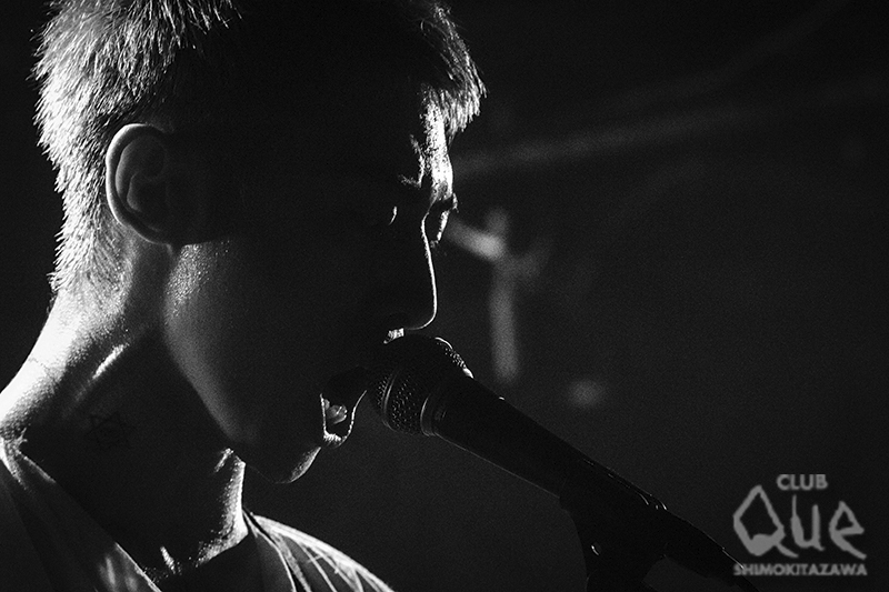 踊ってばかりの国